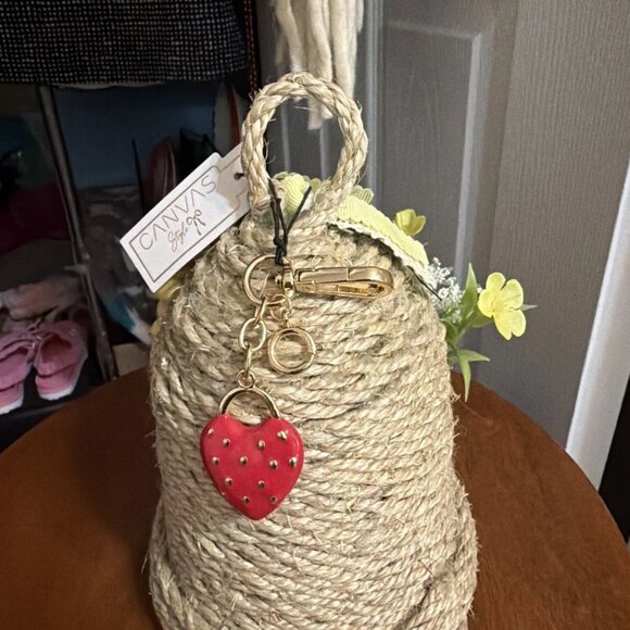Canvas Style Strawberry Padlock Bag Charm - Red/Gold - NWT - Picture 3 of 5